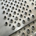 Rutschfester perforierter Edelstahl- / Aluminiumblech-Durchgang